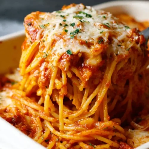 Classic baked spaghetti 2026 01 01 175603 683x1024