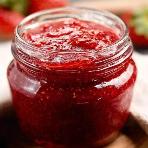 Strawberry freezer jam 2026 01 16 161632 683x1024