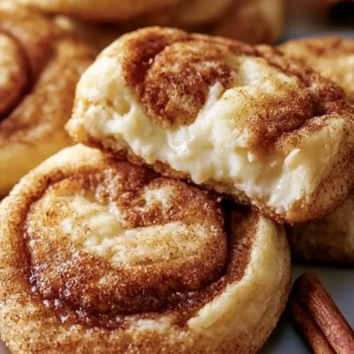 cinnamon roll cheesecake cookies your new favorit 2026 09 13 163806 683x1024 1