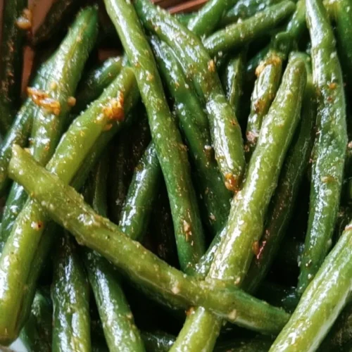 Garlic Butter Sautéed Green Beans 2 garlic butter sauteed green beans 2026 09 13 163940 683x1024 1
